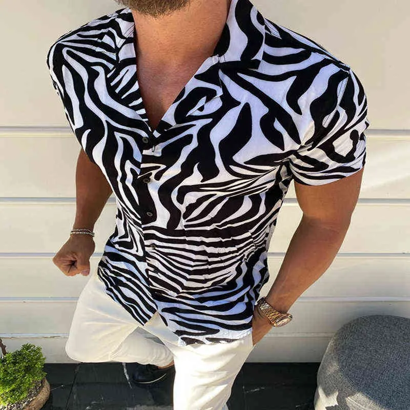 موضة جديدة الرجال 2021 bicolor zoullor قصيرة الأكمام قميص مطبوعة التطريز نمط الملابس خفيفة زر أسفل الذكور قميص Y220411