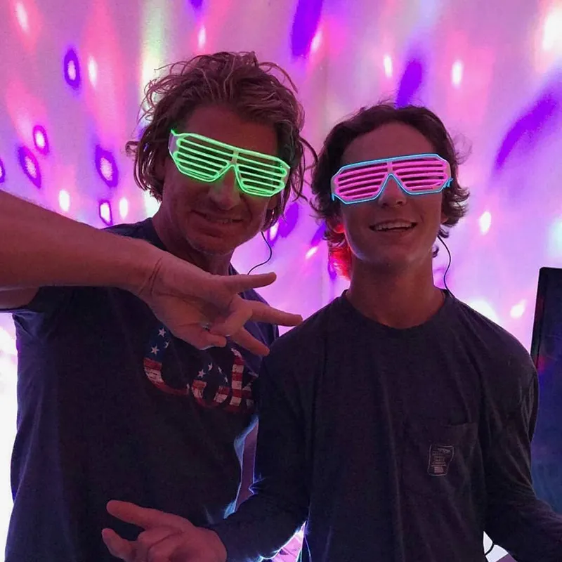 LED Luminöse Brille Neongläser hellgeleuert im Dunkeln für Festival Bar Geburtstagsfeier Cosplay Kostüme Dekor blinkt Licht 0815