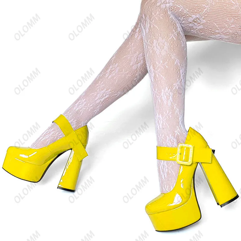 OLMM2023 NOWOŚĆ Kobiet Platforma Pumps Patent Bluckle Chunky Heels Okrągłe palce Wspaniałe czerwone białe nocne buty klubowe Kobiety rozmiar 5-15