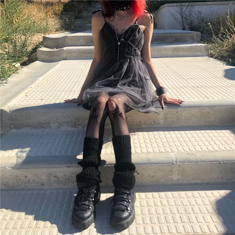 AltGirl Dark Gothic Mesh Dress Mujeres Fairy Grunge Vintage Punk Sin tirantes Vestidos de cintura alta Harajuku Mall Goth Emo Alt Partywear 220513