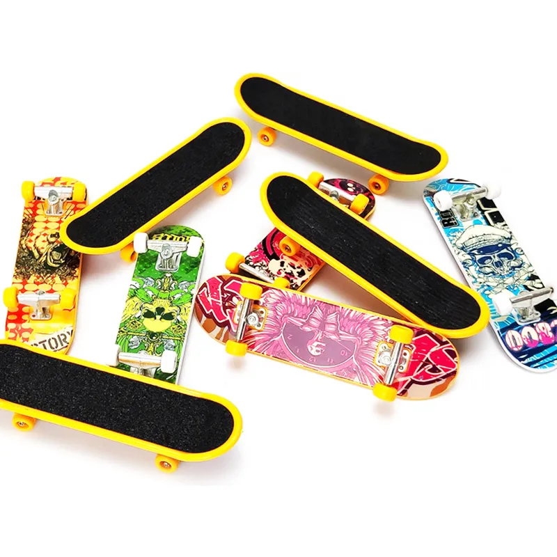 10шт лоты алюминиевого сплава мини -скейтборды Undi Smooth Board Boys Toy Skate Tech Truck Party Favors подарки 220608