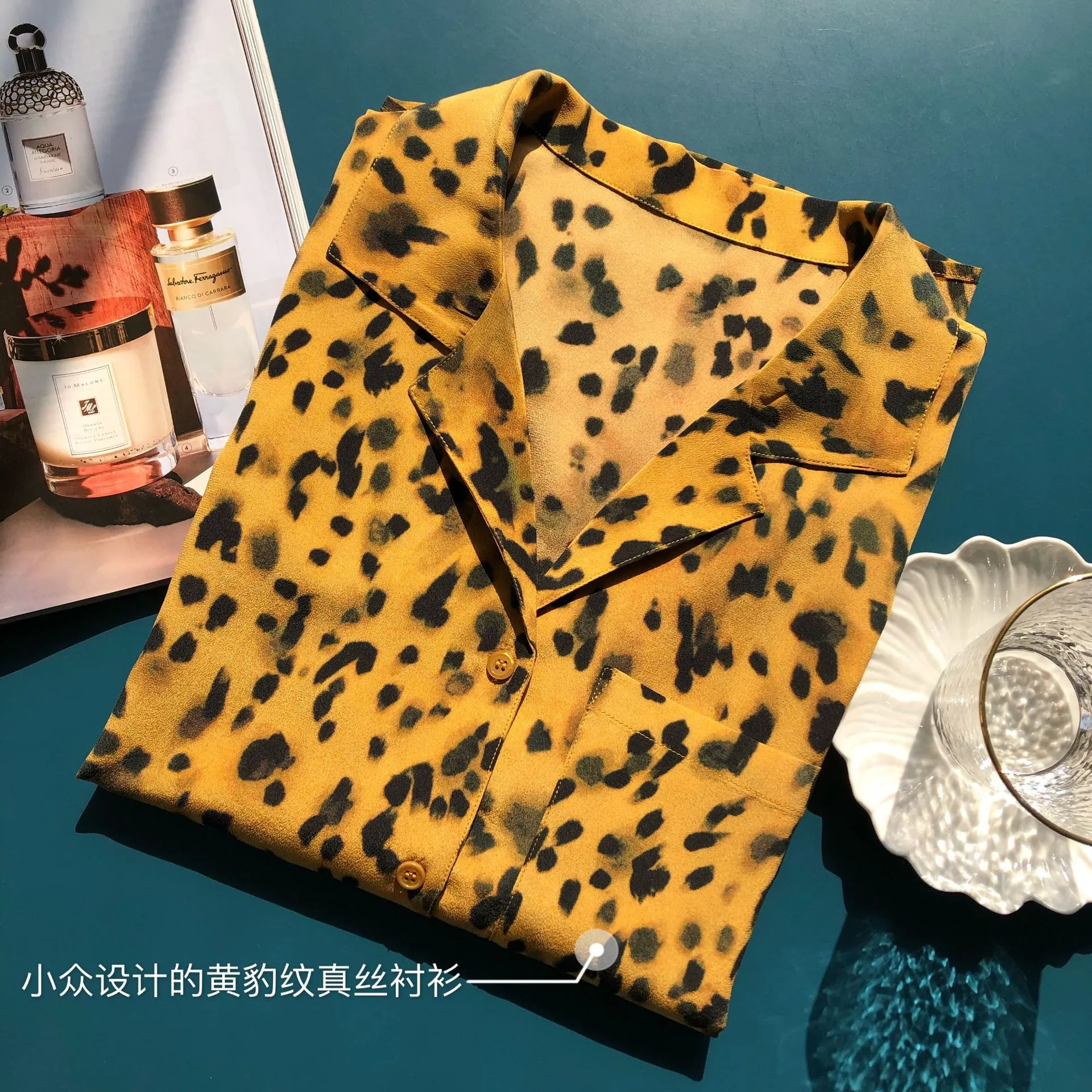 2022 estate autunno maniche lunghe risvolti dentellati camicetta gialla stile francese leopardato stampato 100% seta tasca monopetto camicia 22Q2114