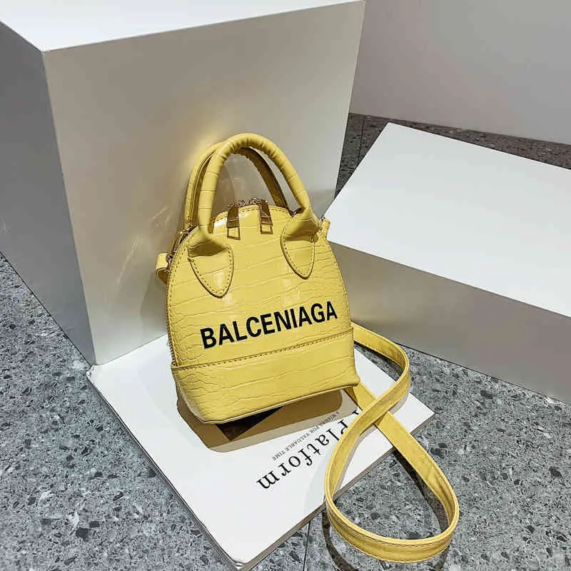 Bolsas com 70% de desconto Mini bolsa pequena feminina 2022 nova versão estampada mensageiro um ombro bolsas de mão