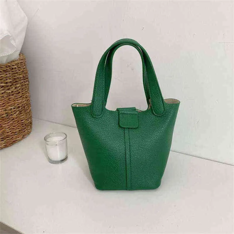 Bolsa de bolsa de couro bens de couro versão lichchee padrão de couro macio bolsa feminina saco de lazer simples de lazer