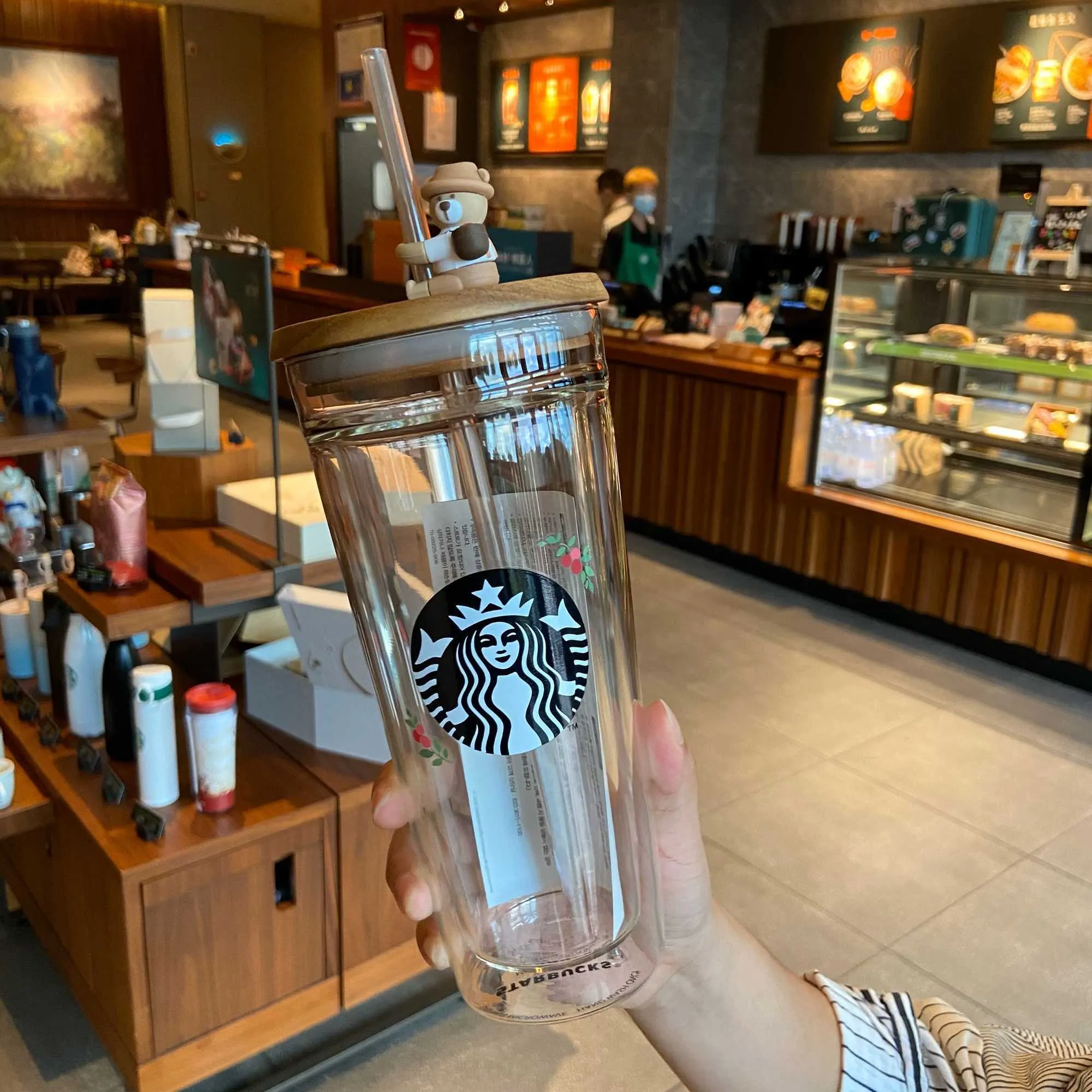 Starbucks Cup Koreanische Sommer-Glühwürmchen-Kirschblütenbär-Doppelglas-Strohkokus-Holzabdeckung, die Trinkbecher begleitet