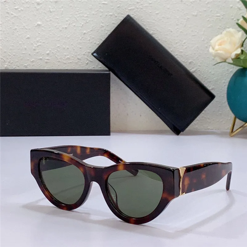 Moda kalın çerçeve güneş gözlükleri tasarımcı kadın erkekler lüks retro güneş gözlükleri altın mektup kadın gözlük UV geçirmez güneş gözlüğü ile 316W