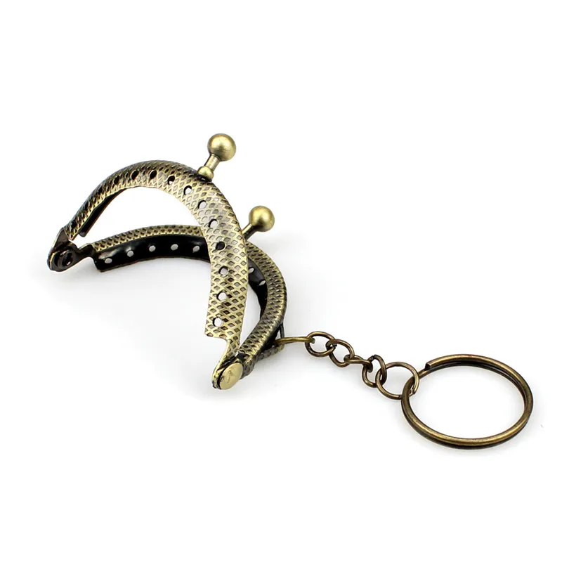 Cadre de bourse de monnaie en métal de 5cm pour sac avec une bague de clé fermoir à baiser à l'embrayage du portefeuille S coudre les accessoires 220706