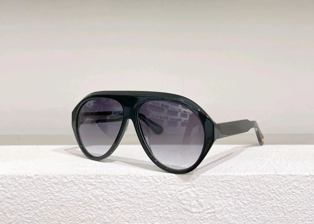 Übergroße Pilot -Sonnenbrille für Frauen Männer schwarze gelbe Linsen Sport Sonnenbrillen UV Eimer mit Box 196z