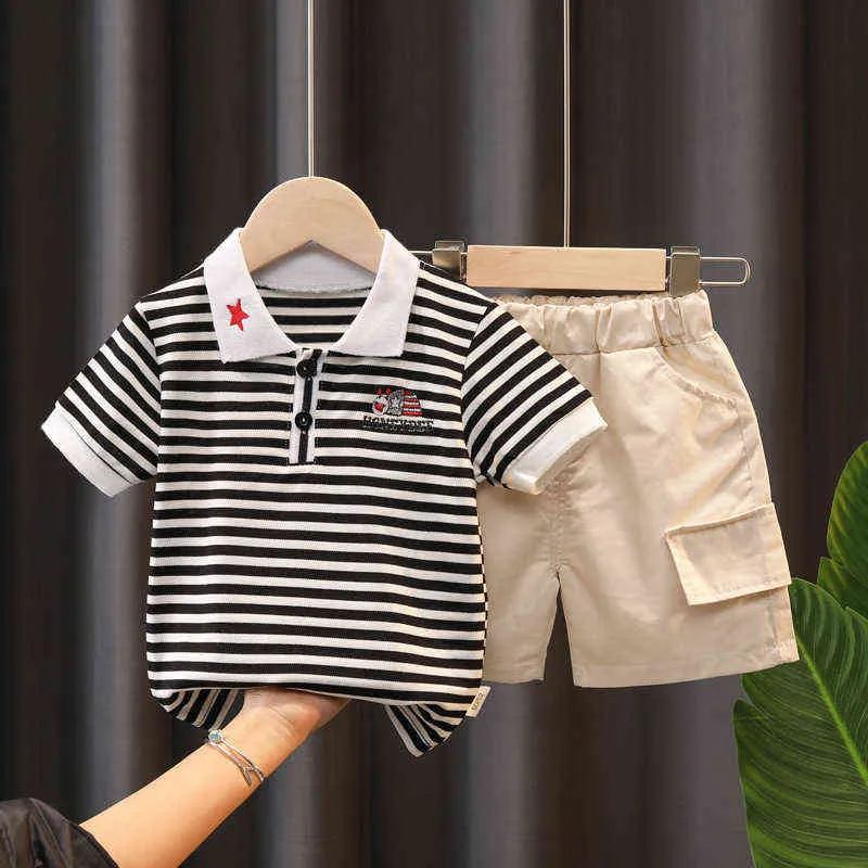 2022 Хлопковая детская одежда Летняя мальчика наборы для модных галстуков Футболки +полоса короткие 2 шт.