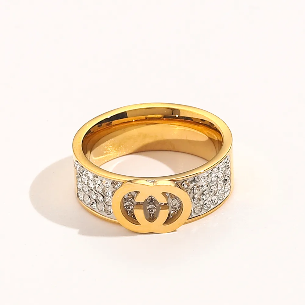 Кольца-кольца Классические роскошные ювелирные изделия Дизайнерские кольца Женщины любят свадебные принадлежности Кольцо из нержавеющей стали с бриллиантом 18 карат Fine Fin250R