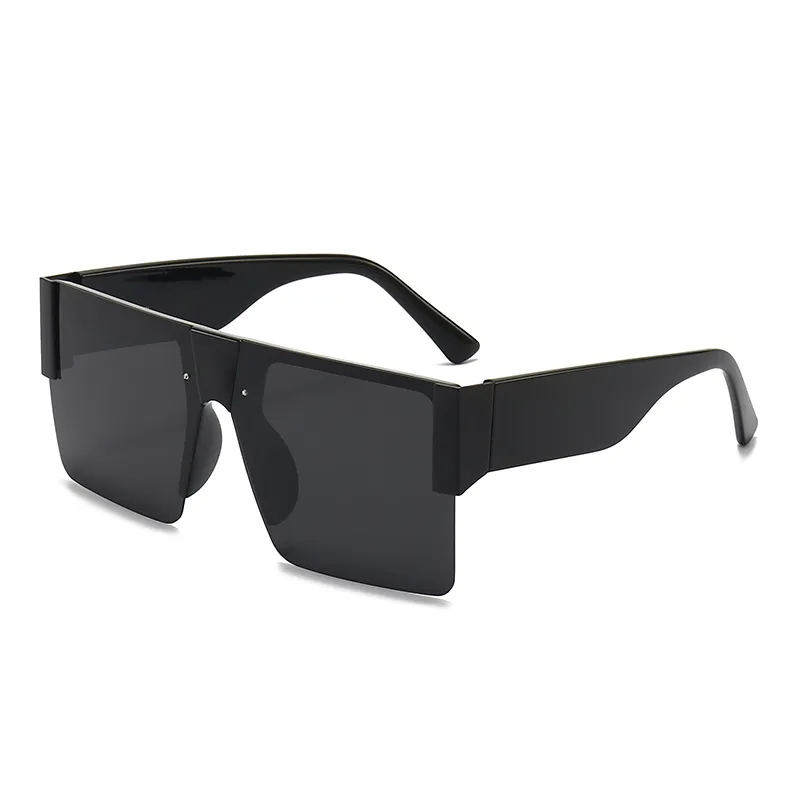 Letnie wysokiej jakości słynne okulary przeciwsłoneczne mężczyźni Zwycięskie płaskie damskie damskie okulary Słońce łańcuch kobiet kwadratowe ramy projektantki mody z PA252P