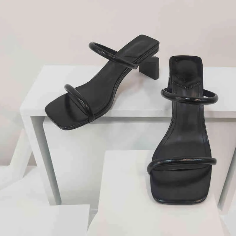 Sandales à talons hauts Summer 2022 Les talons cristallins portent de grandes sandales et sandales en ligne