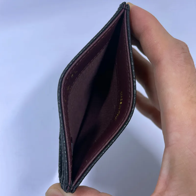 Oryginalny skórzany identyfikator karty kredytowej Wysokiej jakości projektant Mini Bank Card Case Black Slim Portfel Monety Pocket Sell Limited Q232G