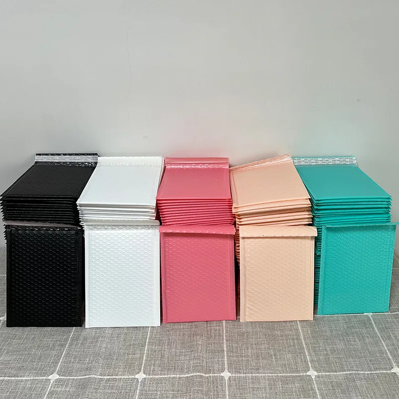 2550 pièces rose Poly Mailers rembourré lopes en vrac bulle doublé Wrap Polymailer pour emballage sacs-cadeaux 220705