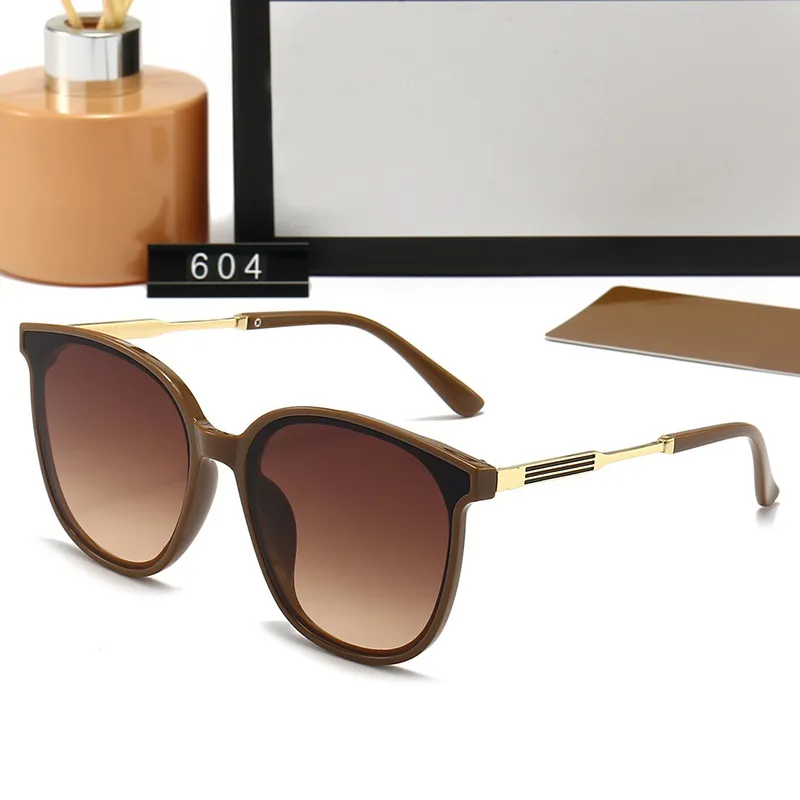 Modedesigner solglasögon Goggle Beach Sun Glasögon för man kvinna inte polariserad trend som kör mode-604306U
