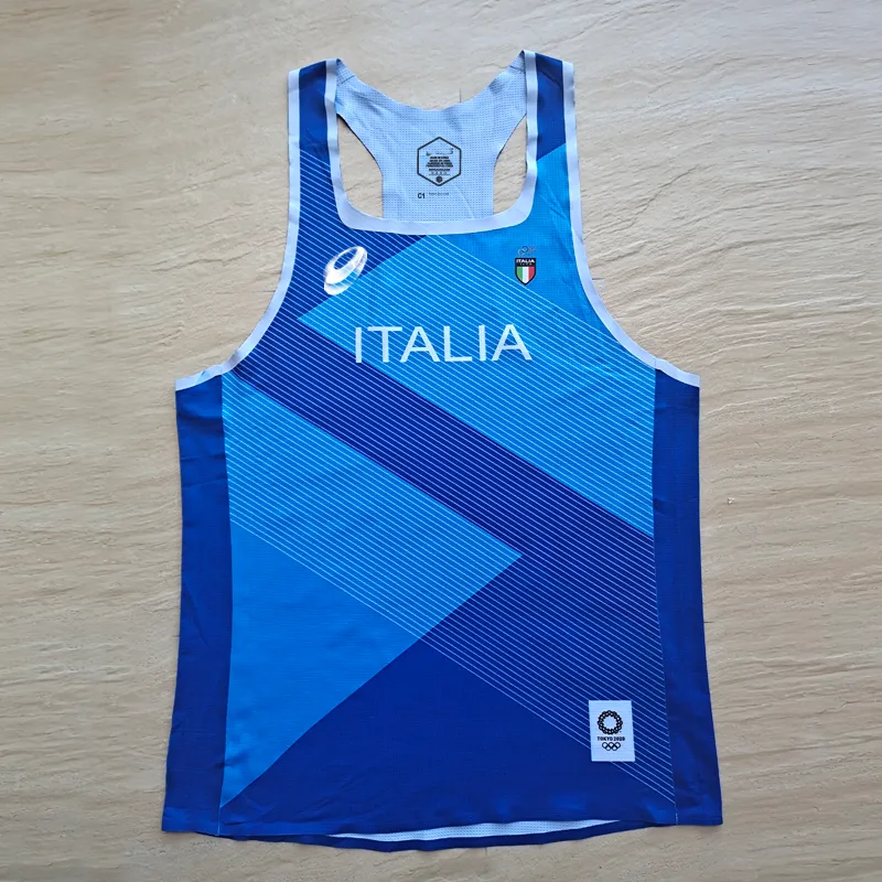 Italia equipe nacional homem rápido correndo net respirável colete velocidade atleta profissional pista campo singlet customizável 220419