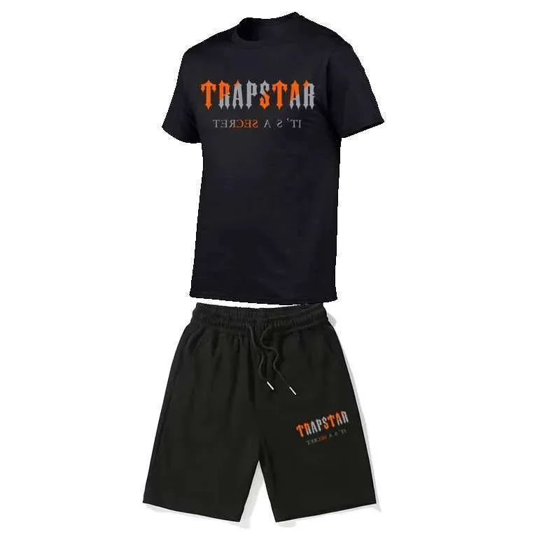 T-shirt e pantaloncini da uomo estivi Tuta sportiva stampata 2 pezzi Set Top in cotone a maniche corte Pantaloni sportivi da jogging Abiti maschili 220609
