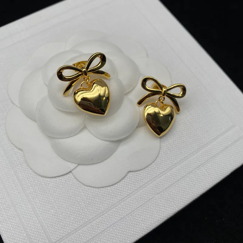 Women Gold Stude Edecing Designer biżuteria luksusowa marka serc stadnina do damskiej liter