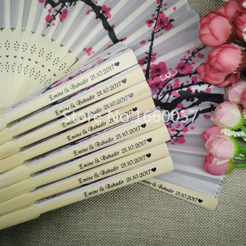 Favorias de casamento Presente Plum Blossom Flower Silk Fan Nome personalizado Data em Organza Gift Bag
