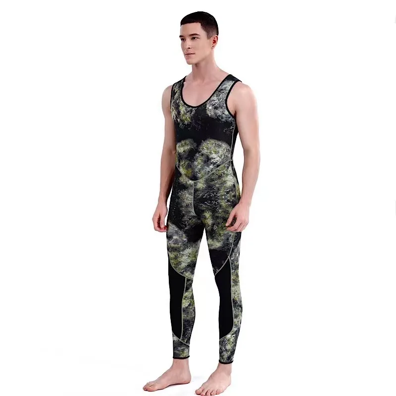 m Camouflage Wetsuit Lange Mouw Splijting Capuchon 2 Stuks Neopreen Dompelpomp Voor Mannen Warm Houden Waterdicht Duikpak 220316245U