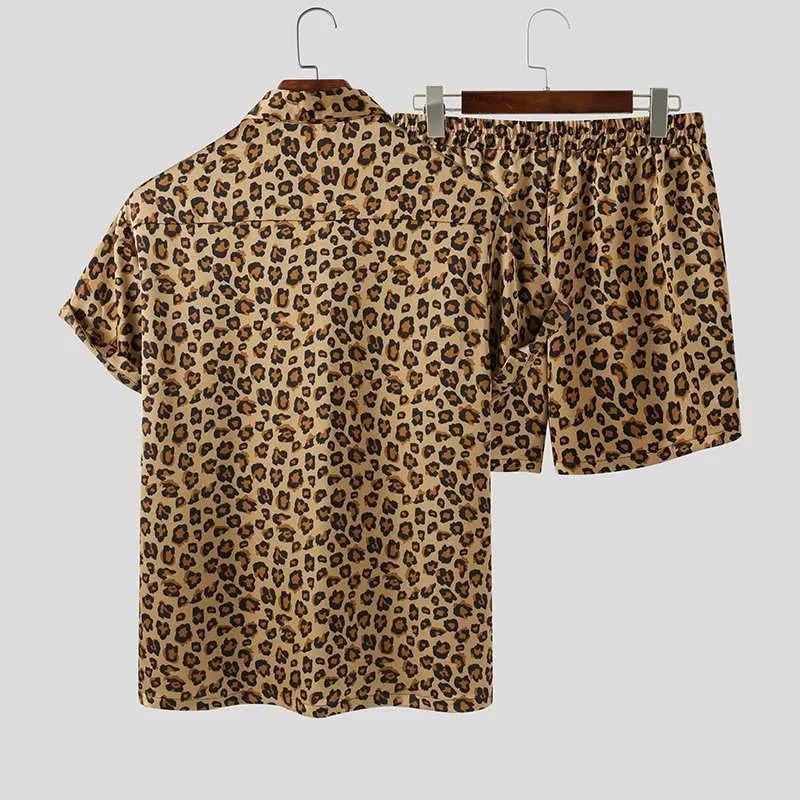 Модные мужчины устанавливают уличную одежду леопардовой принт с коротким рукавом лацка