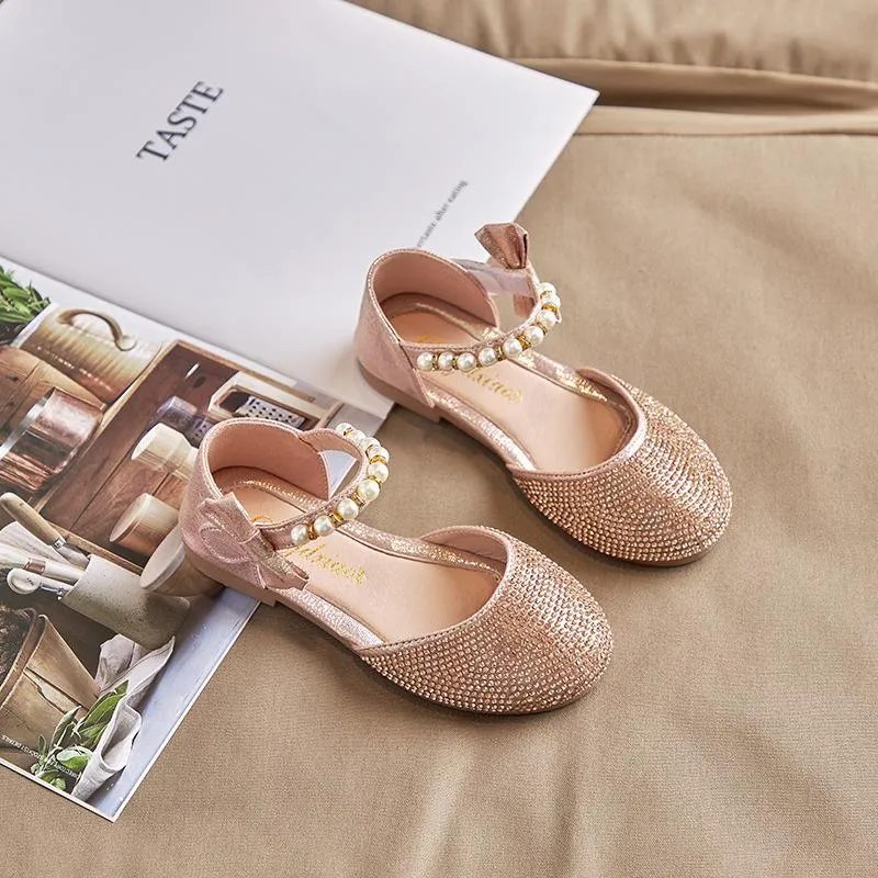 Sandaler Girls Princess Children's Pearl Bow Rhinestone Flats skor små barn söta mjuka icke-halkbarn