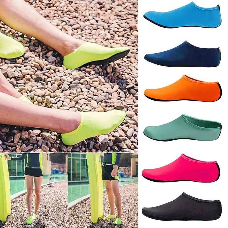 Unisexe chaussures d'eau légère femmes natation chaussettes de plongée Aqua plage sandale chaussure plate pour hommes bord de mer antidérapant Sneaker chaussettes pantoufle Y220518