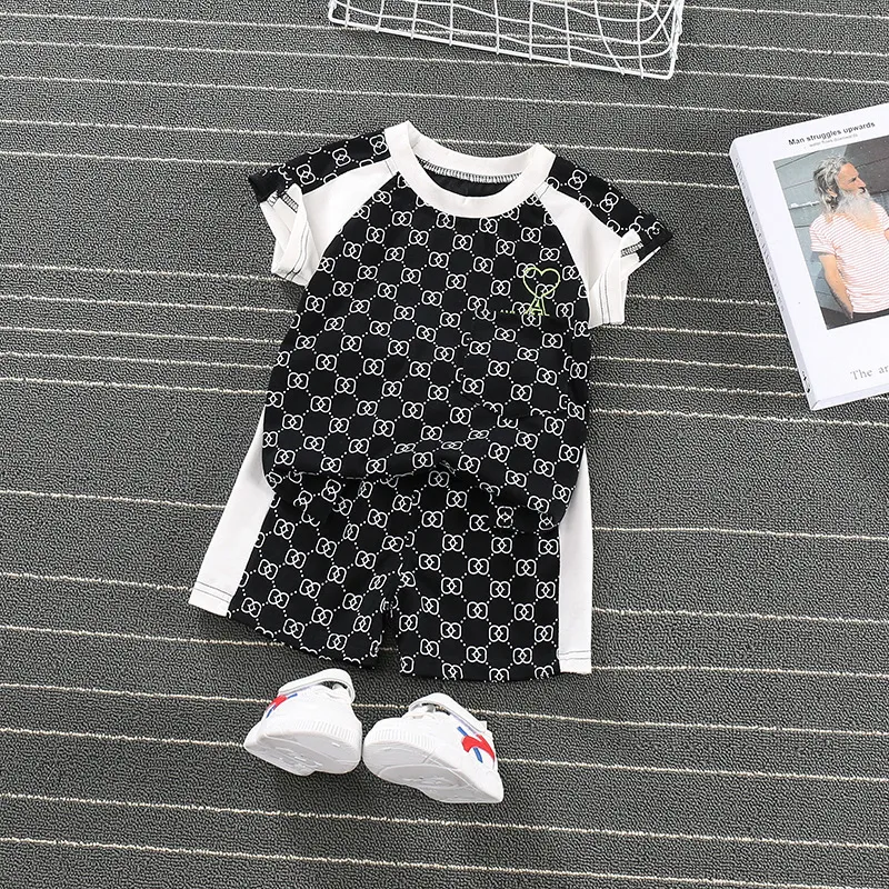 Letnie dzieci bawełna Baby Boy Girl ubrania t-shirty spodenki na szelkach 2 sztuk/zestawów niemowlę dzieci moda maluch dresy