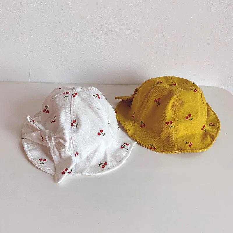Kwiatowy kapelusz z nadrukiem Śliczny wiśniowy łuk na świeżym powietrzu UV Protection Kids Sun Hat Spring Summer Baby Baby Infant Panama Caps 220611