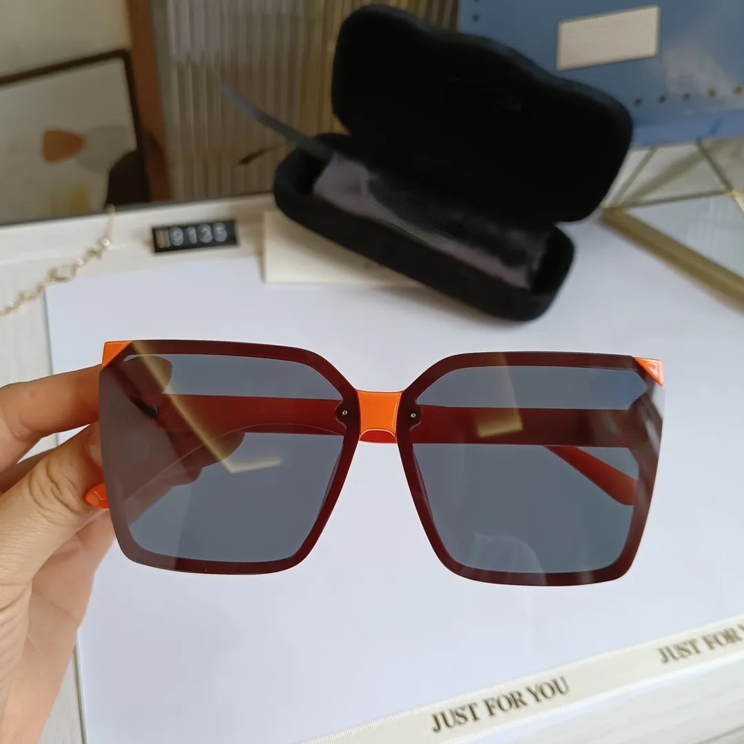 2022 Novos óculos de sol HD Polarizados Personalidade Moda Óculos de sol 9135