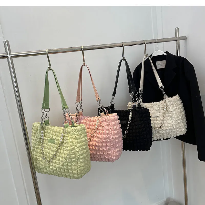 Large Capacity Designer Handbag for Women 2024 Summer Bubble Pleated Tote Bag Korean Commuter Shoulder Bag Ladies Shopper Big Purse