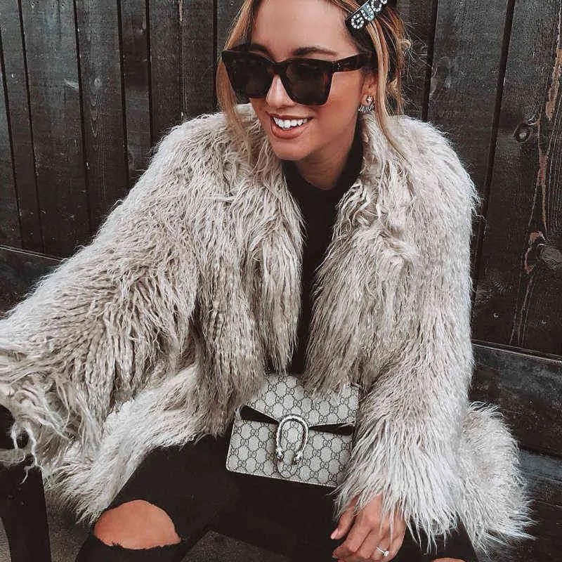 خريف شتاء 2021 Faux Faux Fur Coat Women Curly Curly Fare Fur Jacket Coats Streetwear Ladies Shicay Warm Warm Overwear T220810