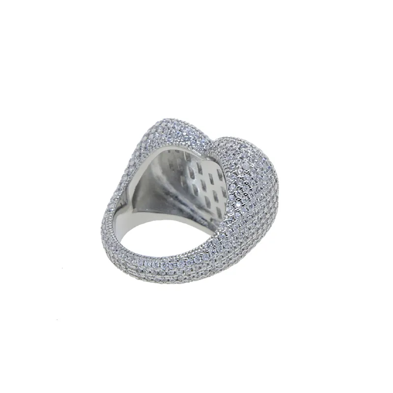 Pierścień w kształcie dużego serca Pełna utwardzona biała bagietka cz lodowa bling kwadratowy sześcienne cyrkon miłośnik biżuterii dla kobiet Men311t
