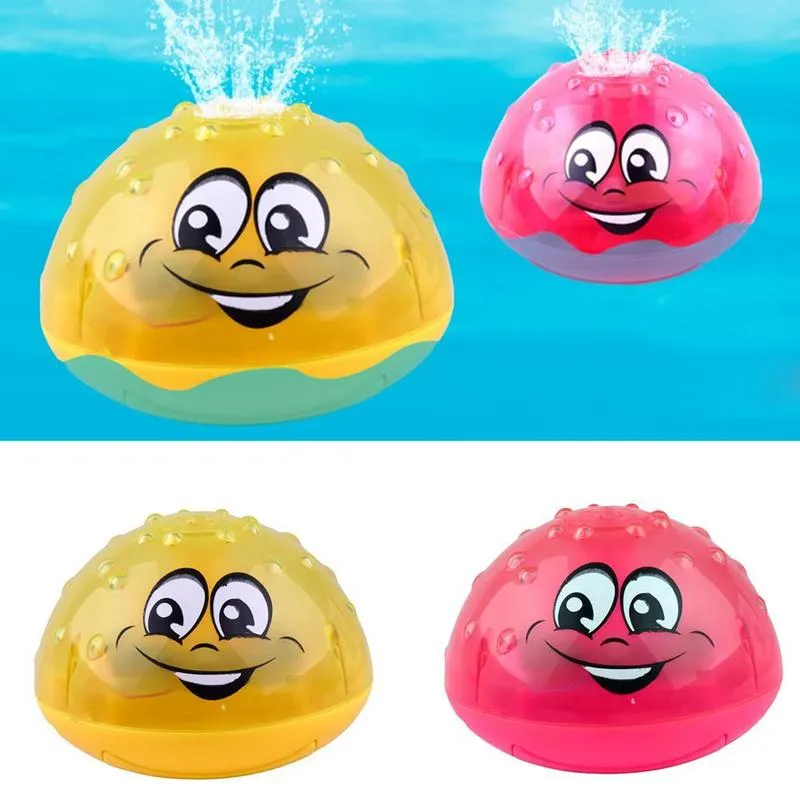 Roliga spädbarnsbadleksaker baby elektrisk induktion sprinklerboll med lätt musik barn vatten spela boll bad interaktiv leksak 220531