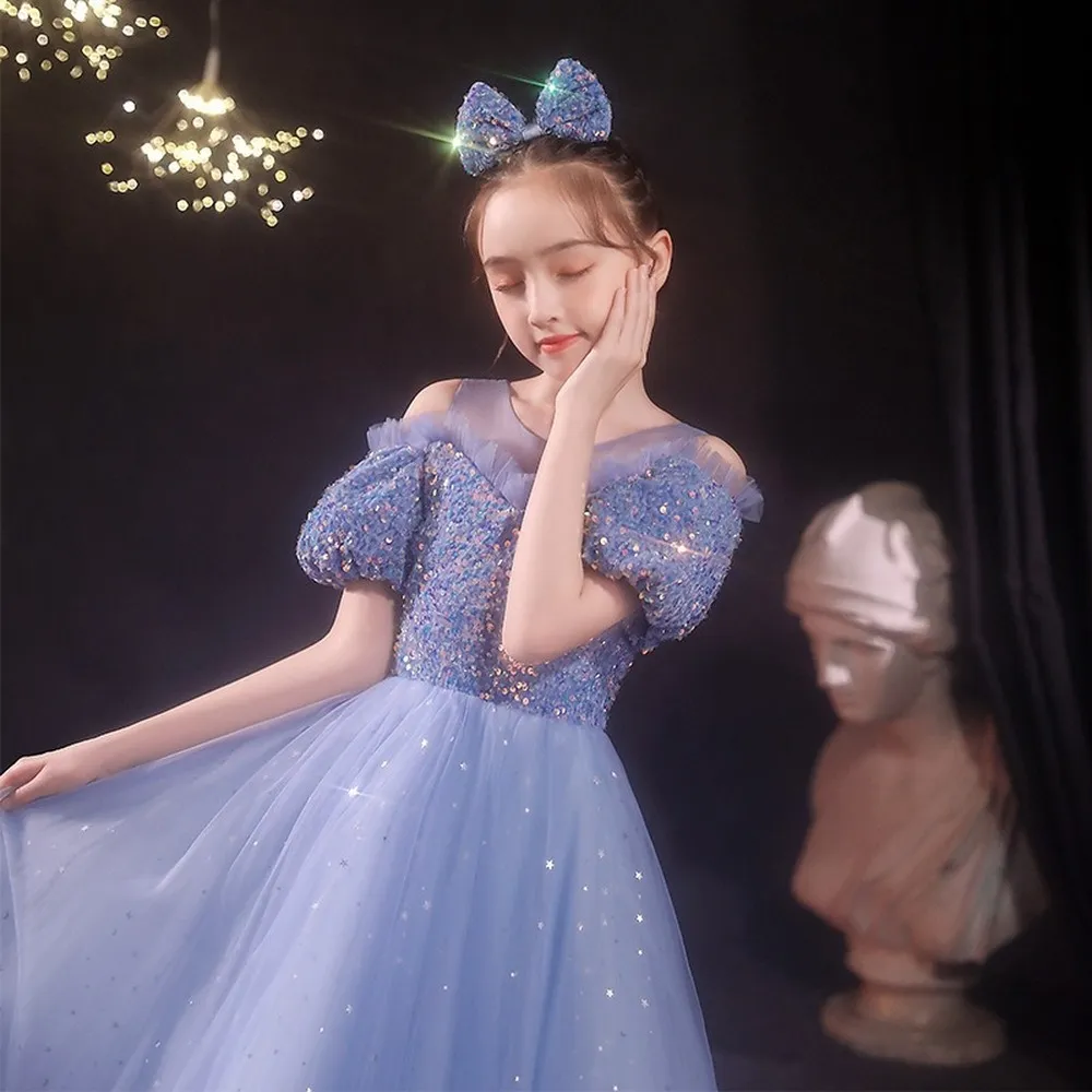2023 Blue Flower Girl Dresses Jewel Neck Ball Gown Sequined Blingbling Pärlor nattvardsgångar Kids Girls Pageant Dress Sweep Train Födelsedagsklänningar