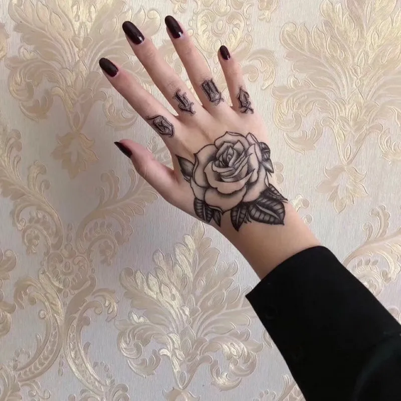10 st. vattentät tillfällig tatueringsklistermärke Handblommatatuering Rose Fake flash Tatuering Arm Fot Baksida kroppskonst Tjej Kvinnor Män 220521