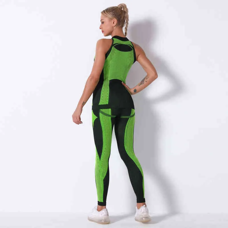 Yoga -Outfits nahtlos gestreiftes Sportweste Set Wear Twopiece Clothing Outdoor Hosenanzug Anzug Hochtütig Fitness -Leggings weiblich 220523