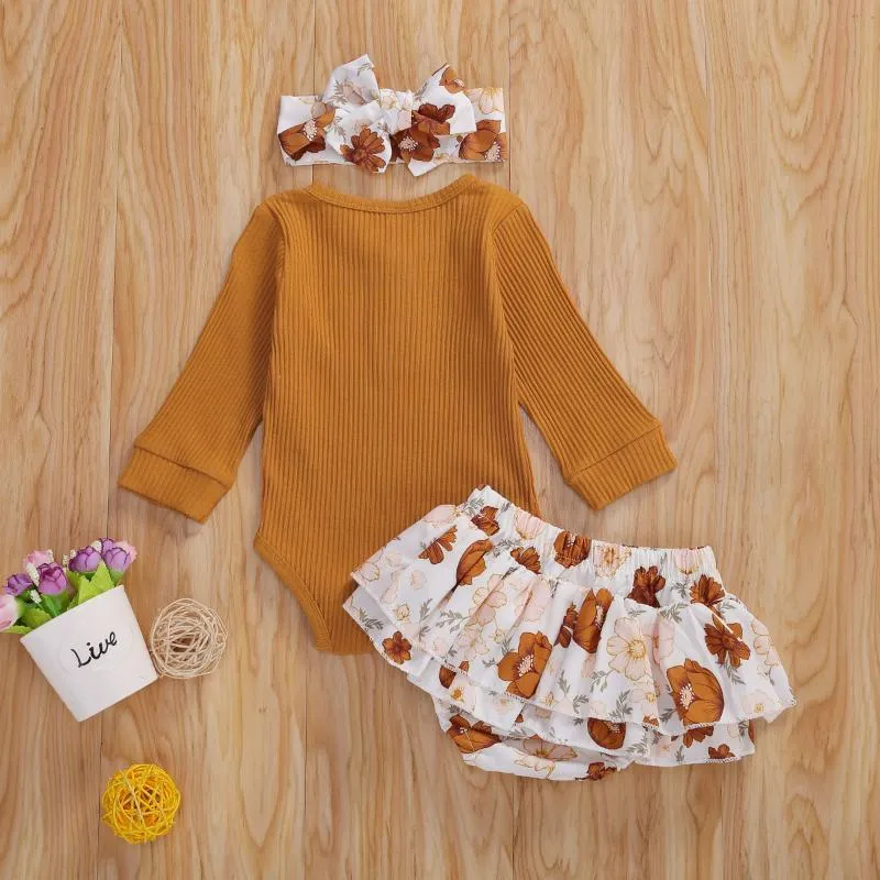 Completi di abbigliamento 2022 Baby Autumn Born Girl Clothes Manica lunga Tuta a costine Tutu con volant Pantaloncini stampati 2 pezzi Set di abiti