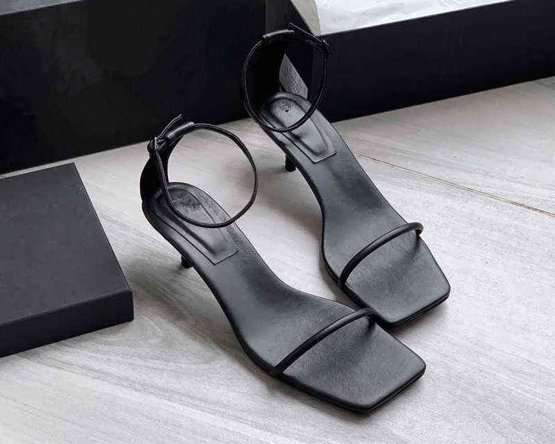 Davedi Sandaler Skor Kvinnor 2022 England Style Mode Stiletto Party Sandals Kvinnor Sheep Heel Skor Kvinna Kontor Lady Sommar Y220409