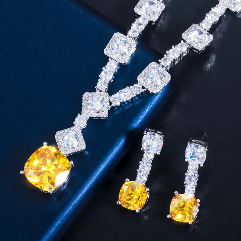 Üç graves zarif sarı cz kristal gümüş renk büyük kare damla küpeler kolye düğün parti takı setleri kadınlar için tz581 220726