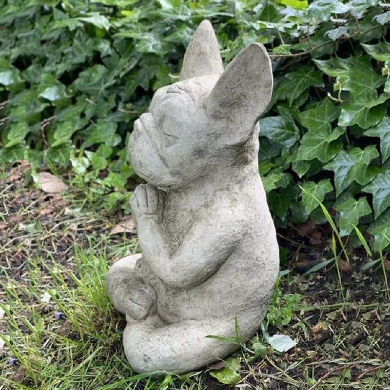 Méditation Bulldog Résine Statue méditante chien Bouddha zen chien français méditant décor de jardin de gardien 220721
