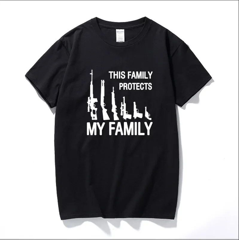 Diese Familie schützt meine Familienpistolen lustige T -Shirt -Männer Kurzarm gedruckter Baumwoll -Cartoon T -Shirt Tops 2206241157350