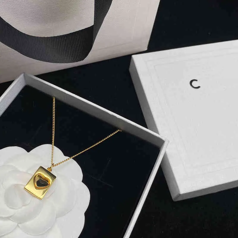Celi New Designer Square Love Necklace Women's Light Luxury Temperament Ins Style CollarBone Chain