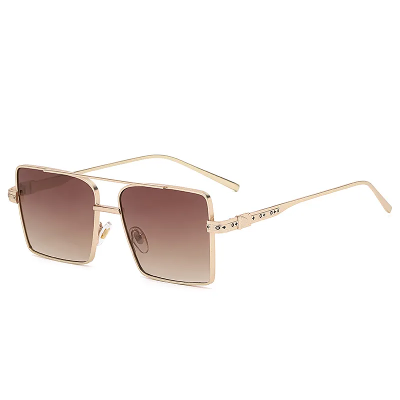 Fashion Square Metal Designer Solglasögon Män Guldkant Pink Women Polarizer Four Seasons Eyewear Couples Sunglass UV400278V