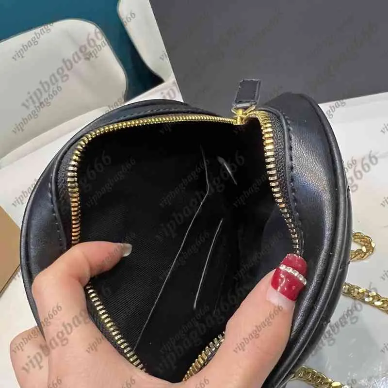 Designer Crossbody Bags Women Round Cake Cosmetic-bag Handbag v Diamond Shoulder Clutch Leather Female Purses 220416