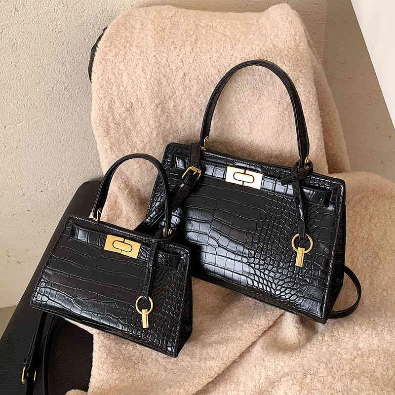 Borse Outlet modello high sense ascella femminile invernale nuova tracolla monospalla piccola borsa quadrata