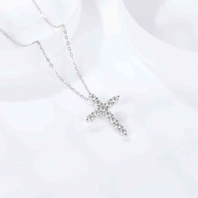 BOEYCJR 925 Silver D color 066ct 25mm Moissanite VVS1 Cross Pendant Necklace for Women or Men