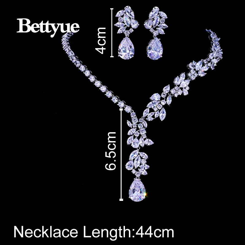 Bettyue marque ensembles de bijoux de mode AAA multicolore Zircon personnalité asymétrique ensembles de bijoux pour femme cadeau de charme de mariage 220726