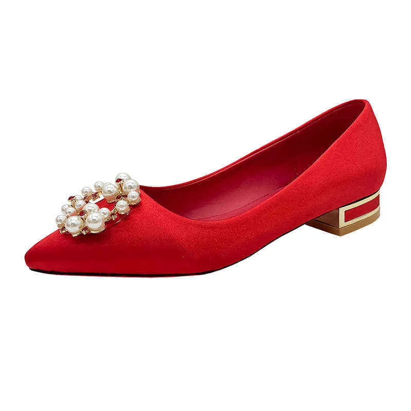 Chaussures de mariage pour femmes françaises chinois rouge demoiselle d'honneur pointu talons épais printemps nouveau simple strass 220506