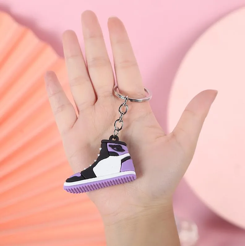 Creative Mini PVC Sneakers Keychains For Men Women Gym Sports Shoes Keychain Handbag Chain Basketball Shoe Key Holder Bulk Price